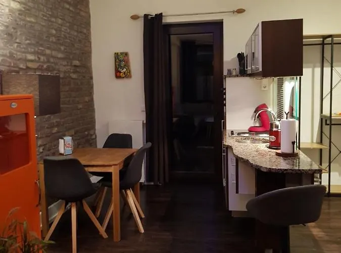 Hotell Deutzer Freiheit *